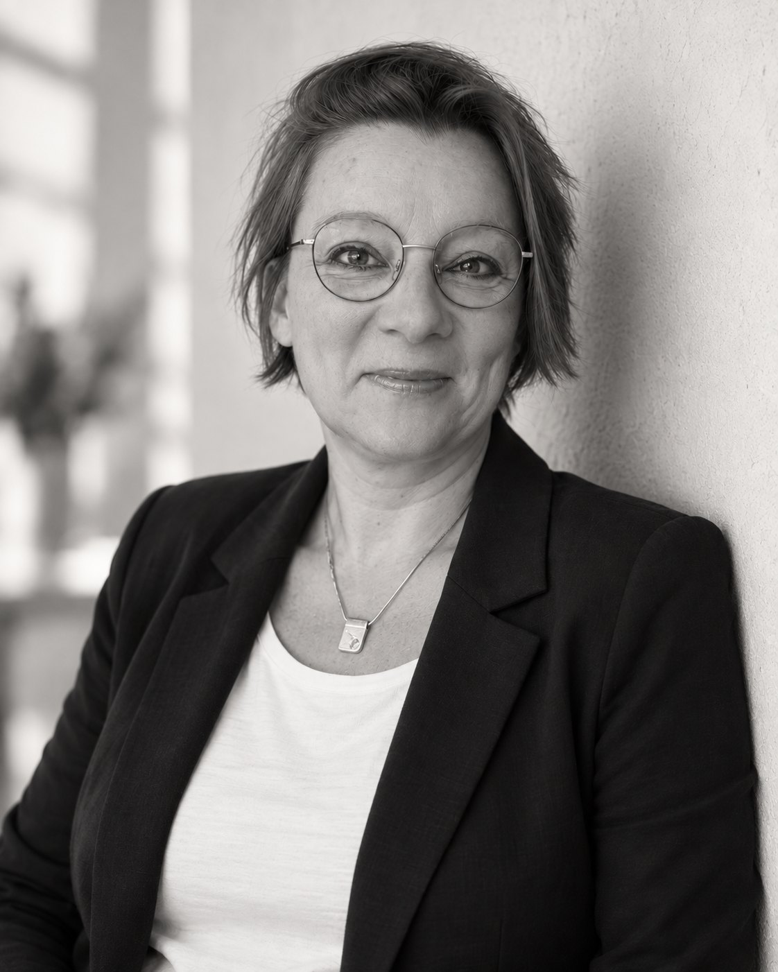Nicole Lurz, Heilpraktikerin und Diplom-Betriebswirtin